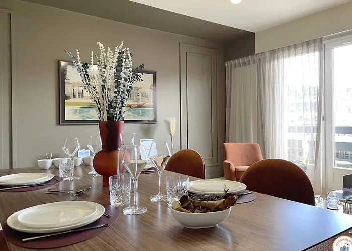 L'elegance - Vue Degagee - Balcon - Parking *